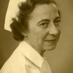 Johanne Nøebæk i sygepleje uniform